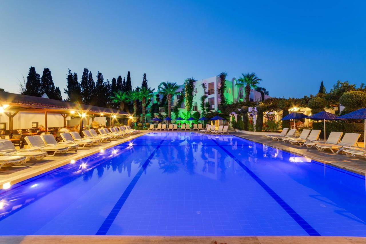 Natur Garden Hotel Bitez Esterno foto